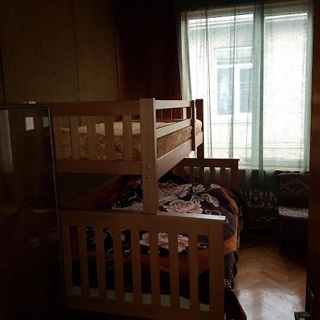 Shirim Guesthouse Зугдиди Экстерьер фото