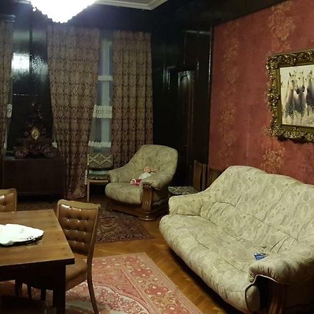 Shirim Guesthouse Зугдиди Экстерьер фото