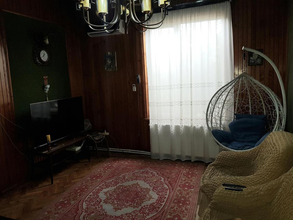 Shirim Guesthouse Зугдиди Экстерьер фото