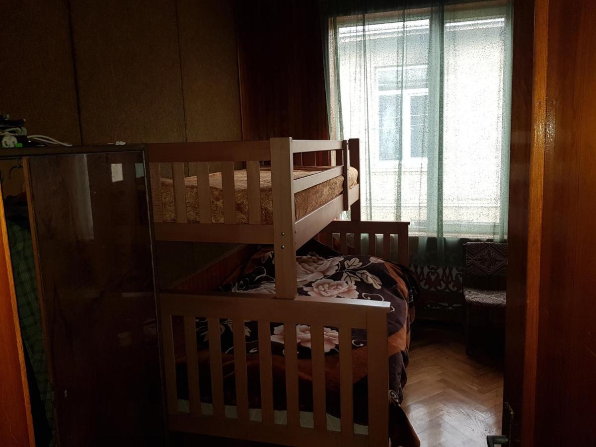 Shirim Guesthouse Зугдиди Экстерьер фото